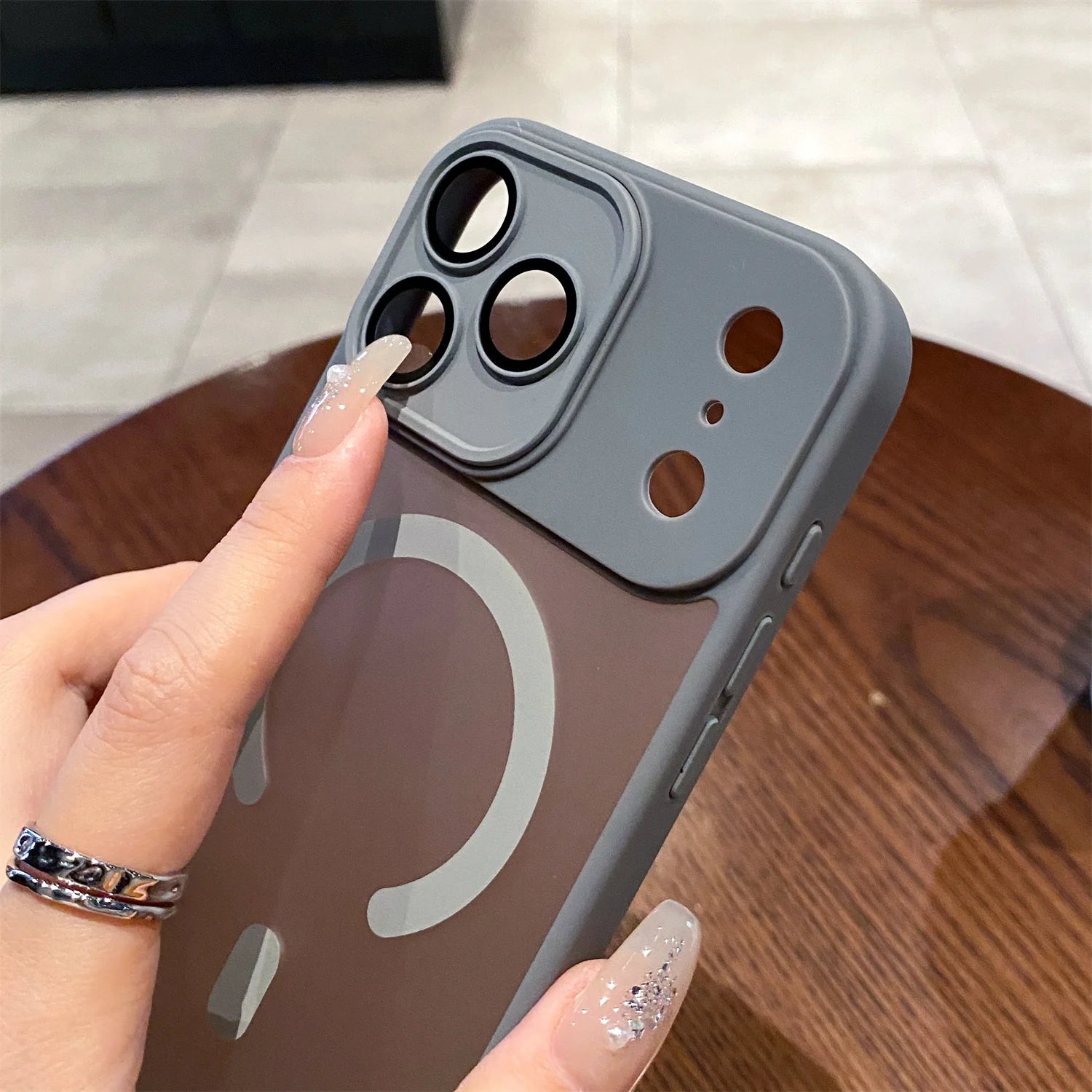 Transparent Magsafe IPhone17 Air Magnetic Shockproof Cover Matte Camera protection Case For iPhone 17 Pro Max